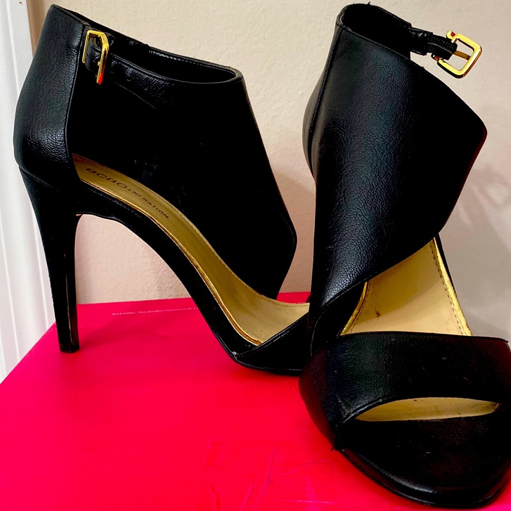 Unique sandals